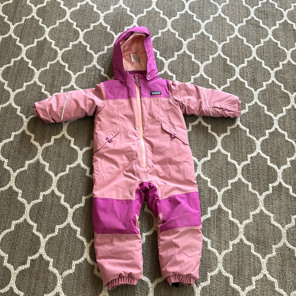 Patagonia Snow Pile One-Piece Size: 2T
